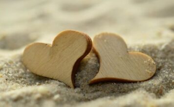 9 Beautiful Ways How to Approach A Girl You Love 9 Beautiful Ways How to Approach A Girl You Love