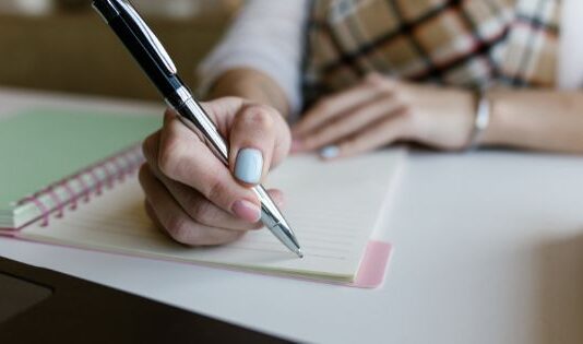 5 Steps To Strengthen Your Content Writing Skills In 2022