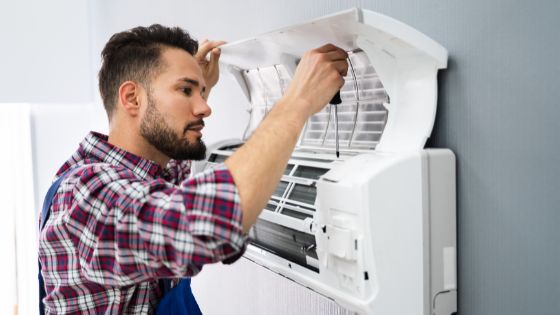 Contact an air conditioner repair expert in Houston, TX