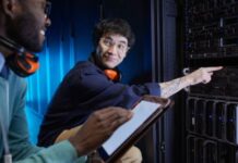Data Center Network Technicians
