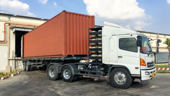 How to Save Money on Shipping Truck Loads