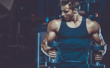 Men’s Workout Clothes: What They Should Look Like best workout clothes for men
