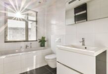 8 Ways to Make a Small Bathroom Look Bigger and Beautiful