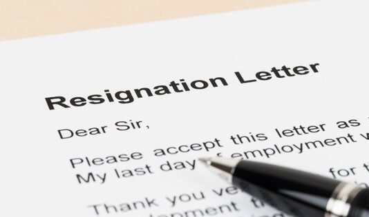 7 Expert Tips for Writing a Letter of Resignation in the Business World