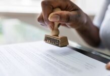 What is a Notary and What Exactly Do They Do